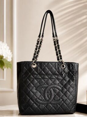 Chanel Caviar  Grand shopping tote